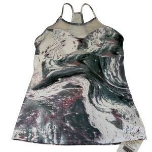 Fabletics Daphne Performance Tank with Power Mesh Paneling Size Medium NWT